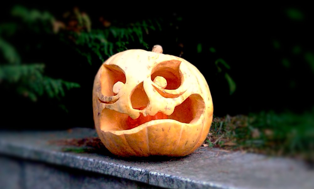 Jedes Jahr im Herbst gilt auch in Sohland - Halloween. Ein Dank geht an alle, die bei "süßes oder saures" ein wenig toleranter sind als sonst.