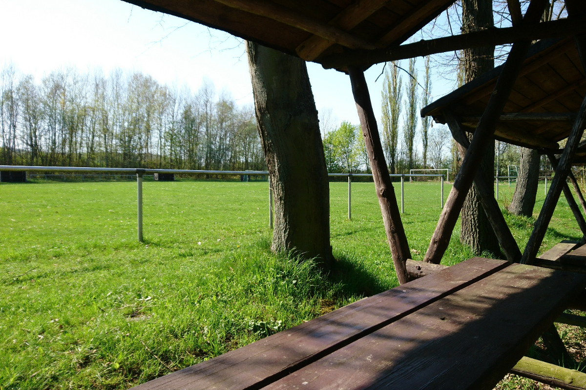 Der Sportplatz in Sohland kann für sportliche Freizeitaktivitäten genutzt werden.