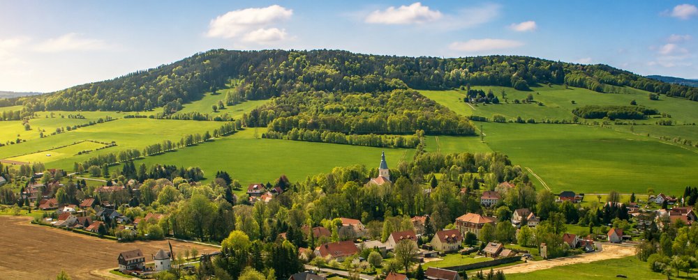 Bild vom Rotstein von Sohland aus betrachtet